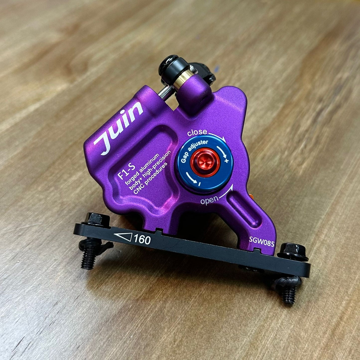 JuinTECH - "F1-S" Hybrid Hydraulic Disc Brake 整合式油壓碟煞