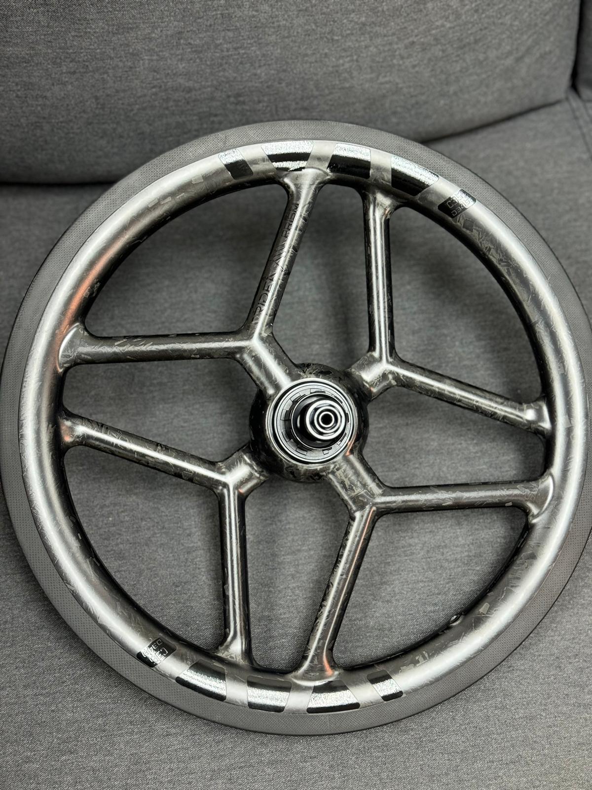 RIDEA - PRISM “Wing” Carbon Wheels - Bromtpon C35 ISO 349 小布 星棱刀輪組 7速