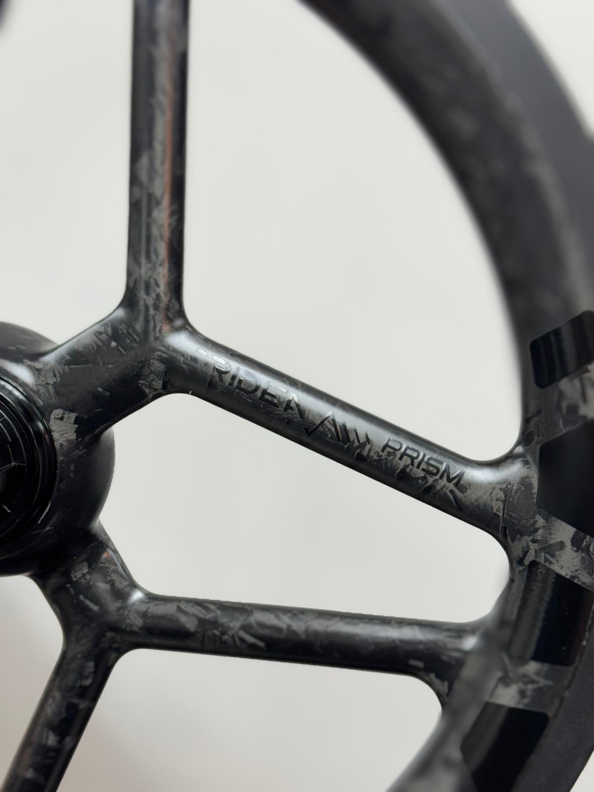 RIDEA - PRISM “Wing” Carbon Wheels - Bromtpon C35 ISO 349 小布 星棱刀輪組 7速