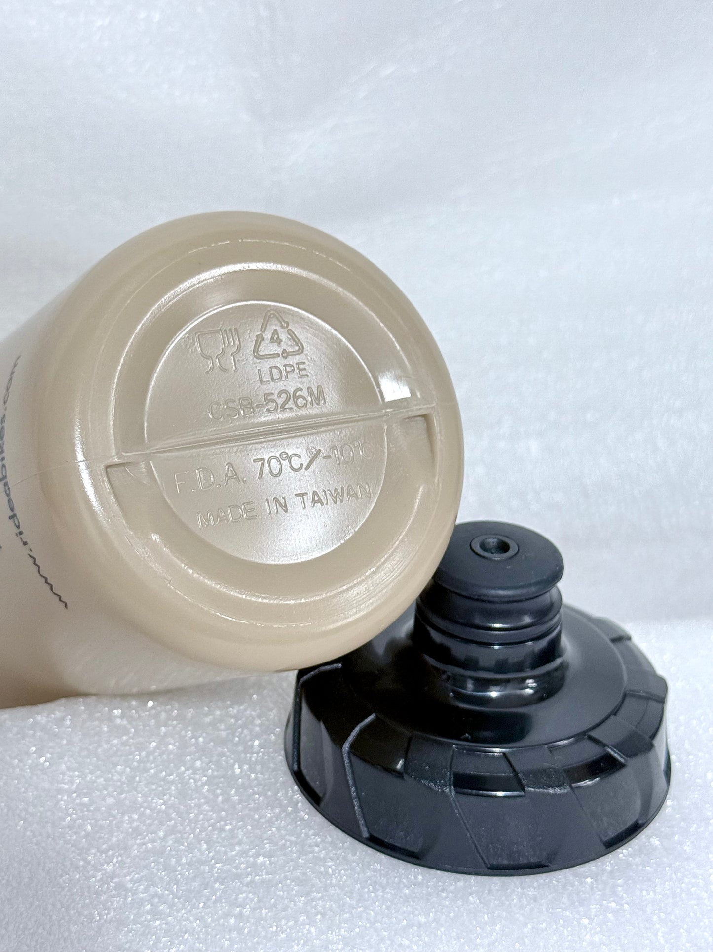 RIDEA - Carbon Bottle cage 碳纖維水壺架 (#PWBC)