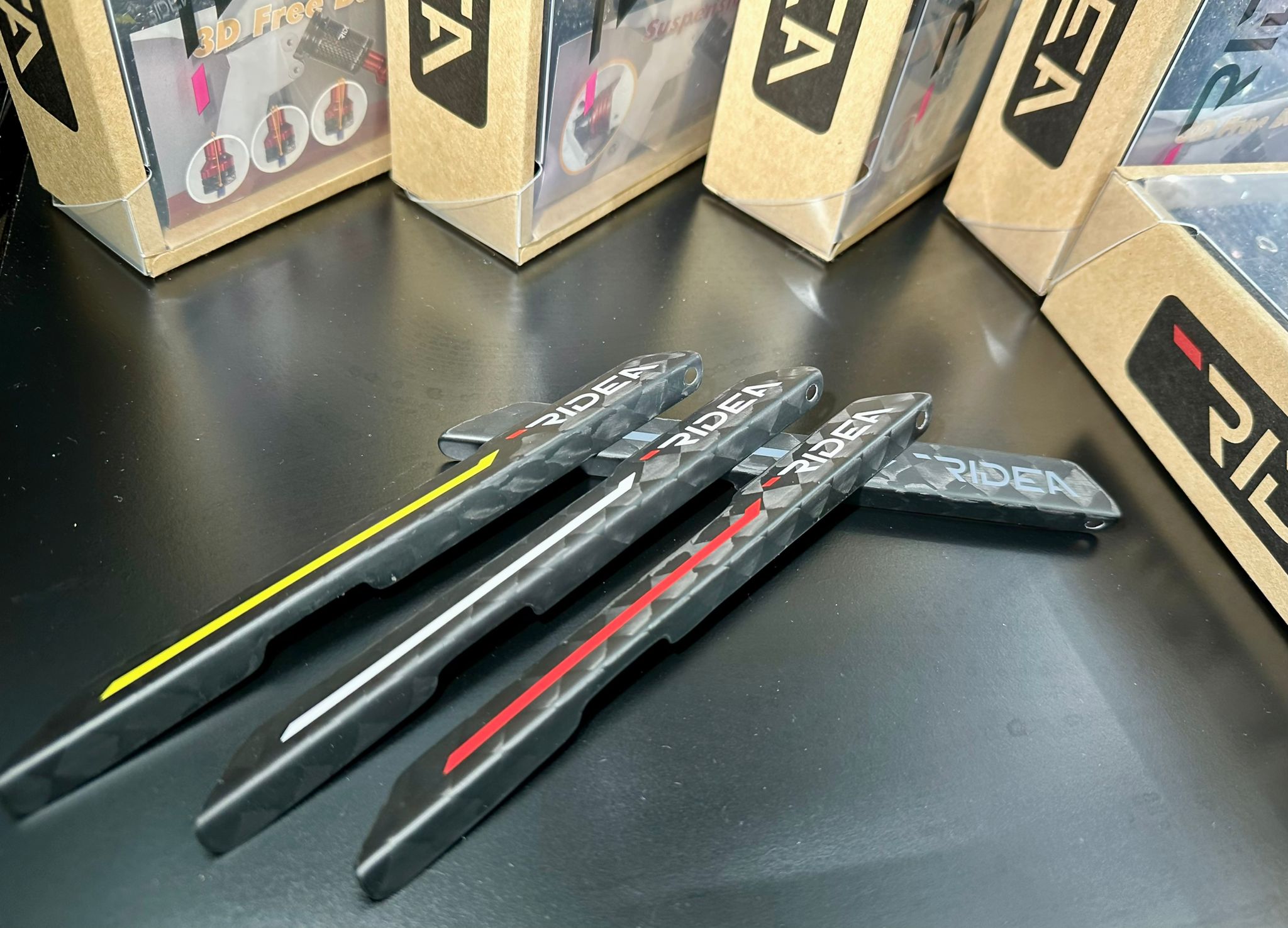 RIDEA - Birdy Carbon Fiber Rear Fork Protection Stickers / Birdy後叉碳纎保護 ...